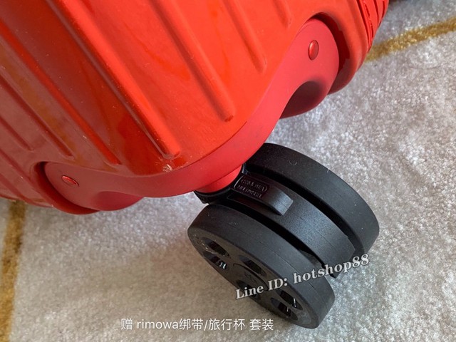 RIMOWA行李箱四輪拉杆箱 型號90080 Rimowa Essential全新色彩系列 日默瓦行李超輕pc拉鏈箱 gdx1212